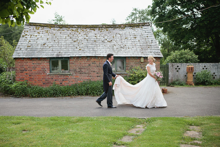 Wiltshire Wedding Photographer-003